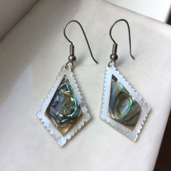 Vintage Abalone Shell & Mother of Pearl Dangle Earrings Pierced - Picture 10 of 15